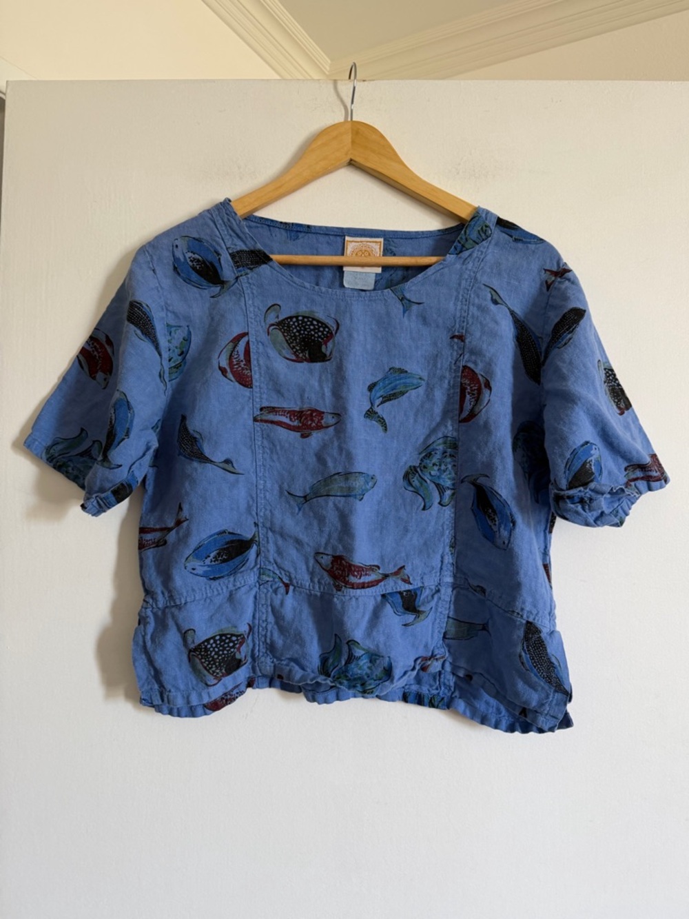 Vintage TomTom Blue Fish Print Linen Cropped Short Sleeve Top size XS
